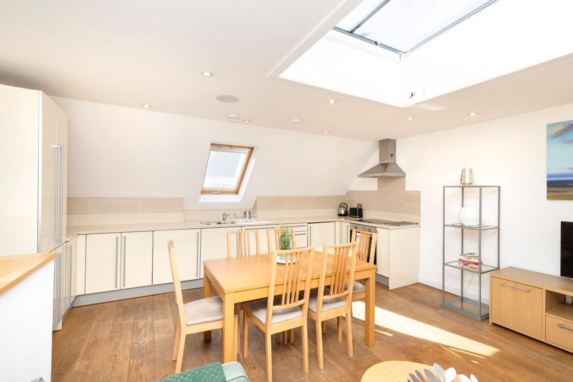 Apartamento Joivy Superb Flats In The Heart Of Edimburgo Exterior foto