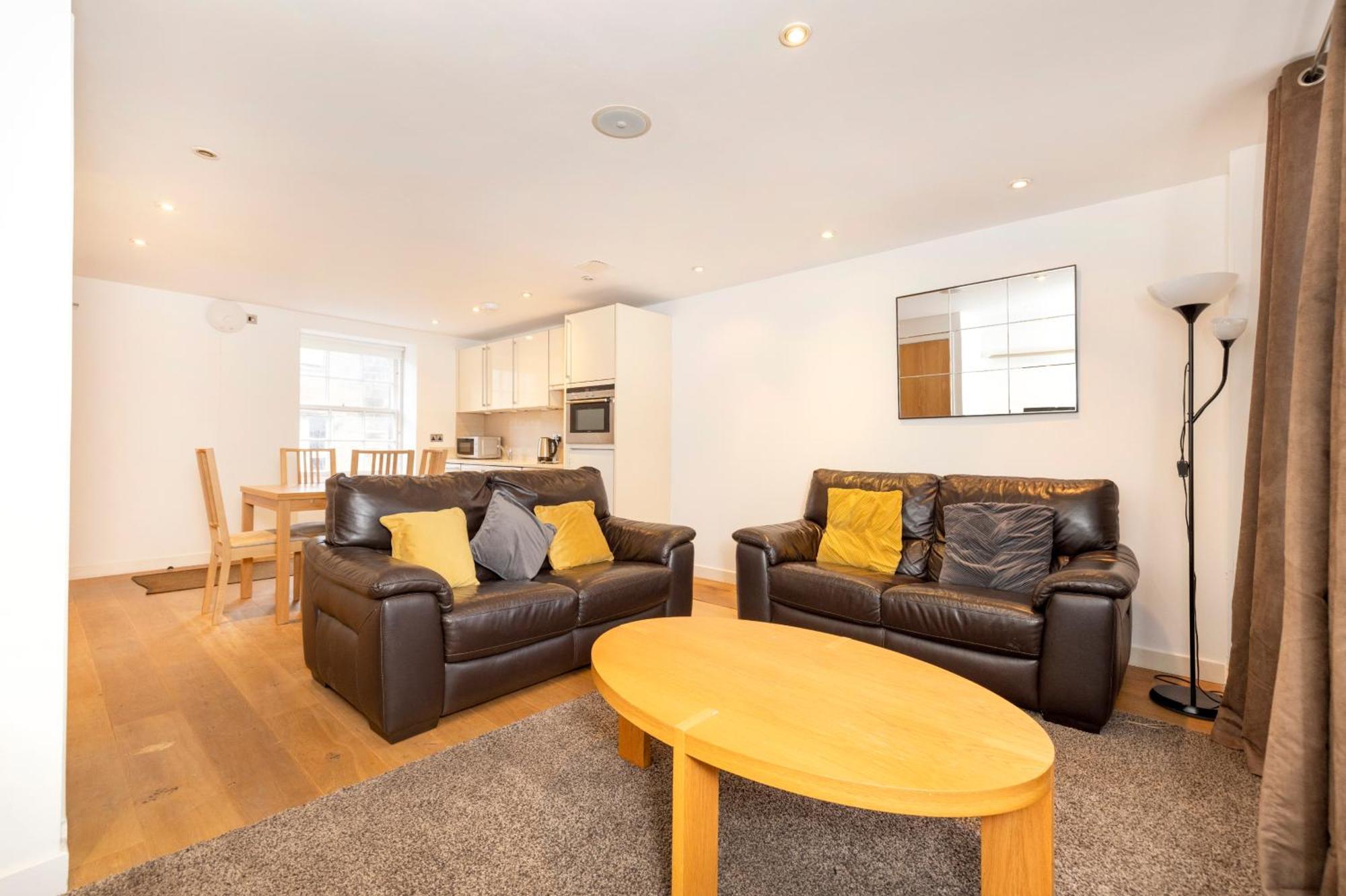 Apartamento Joivy Superb Flats In The Heart Of Edimburgo Exterior foto