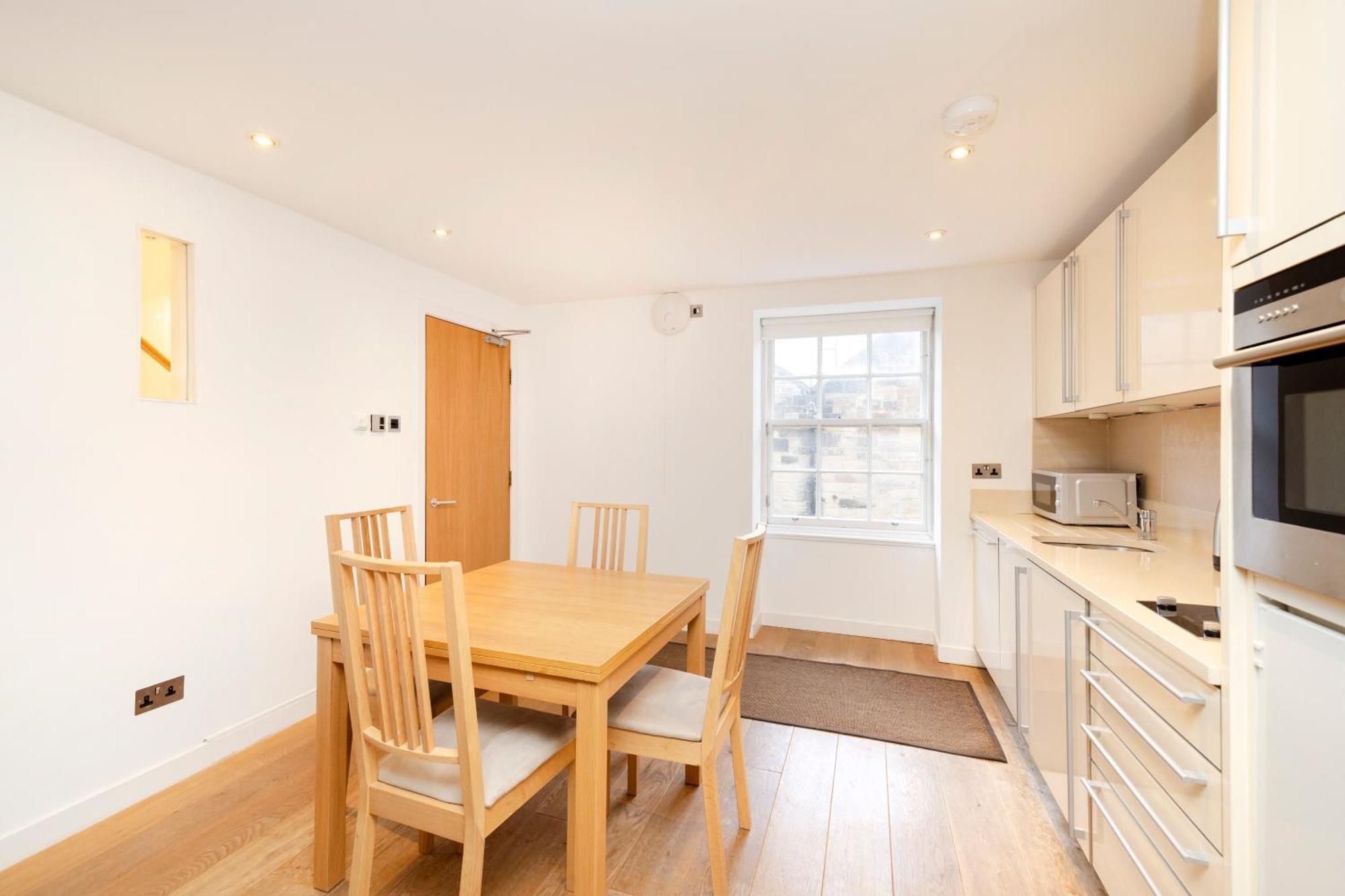 Apartamento Joivy Superb Flats In The Heart Of Edimburgo Exterior foto