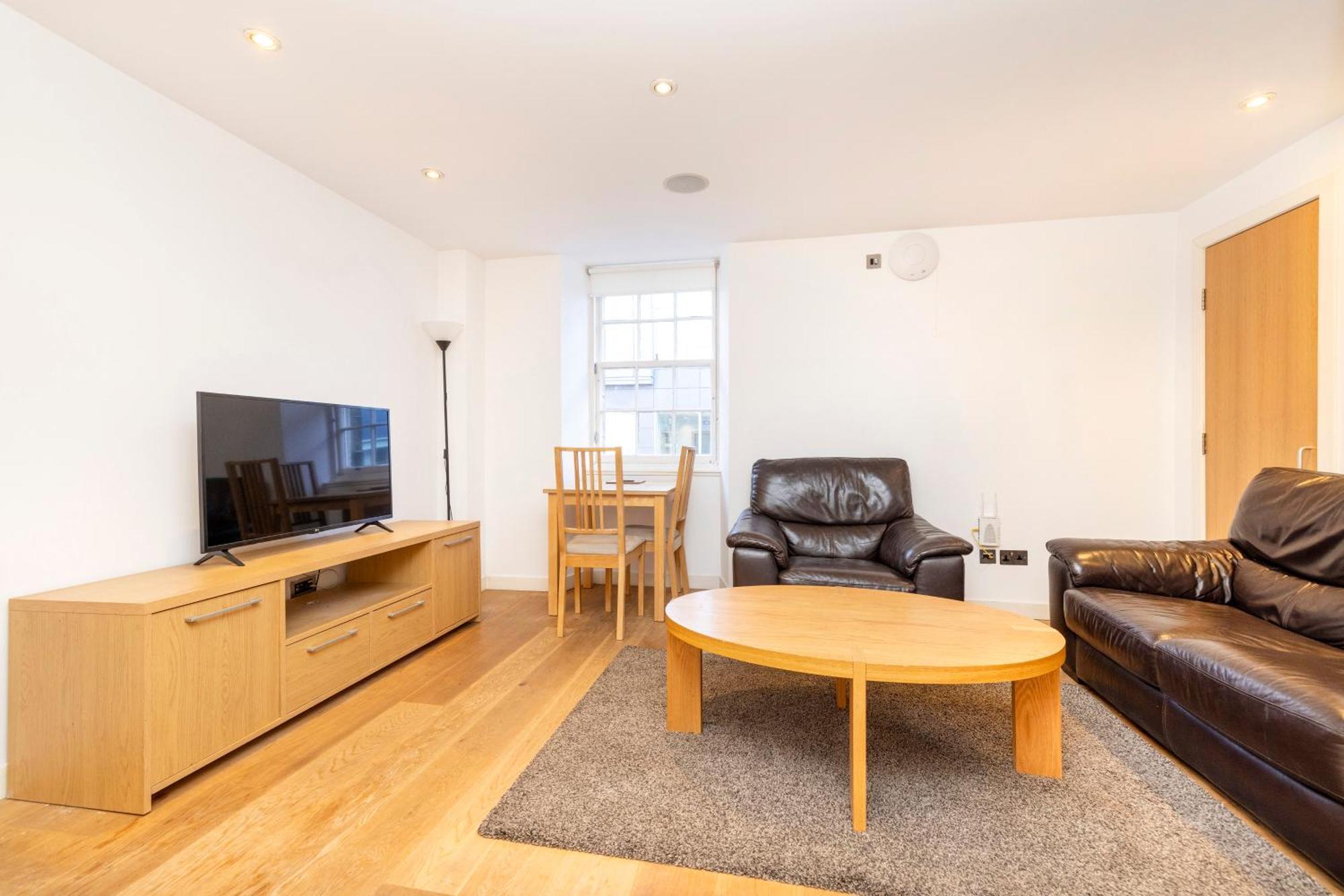Apartamento Joivy Superb Flats In The Heart Of Edimburgo Exterior foto