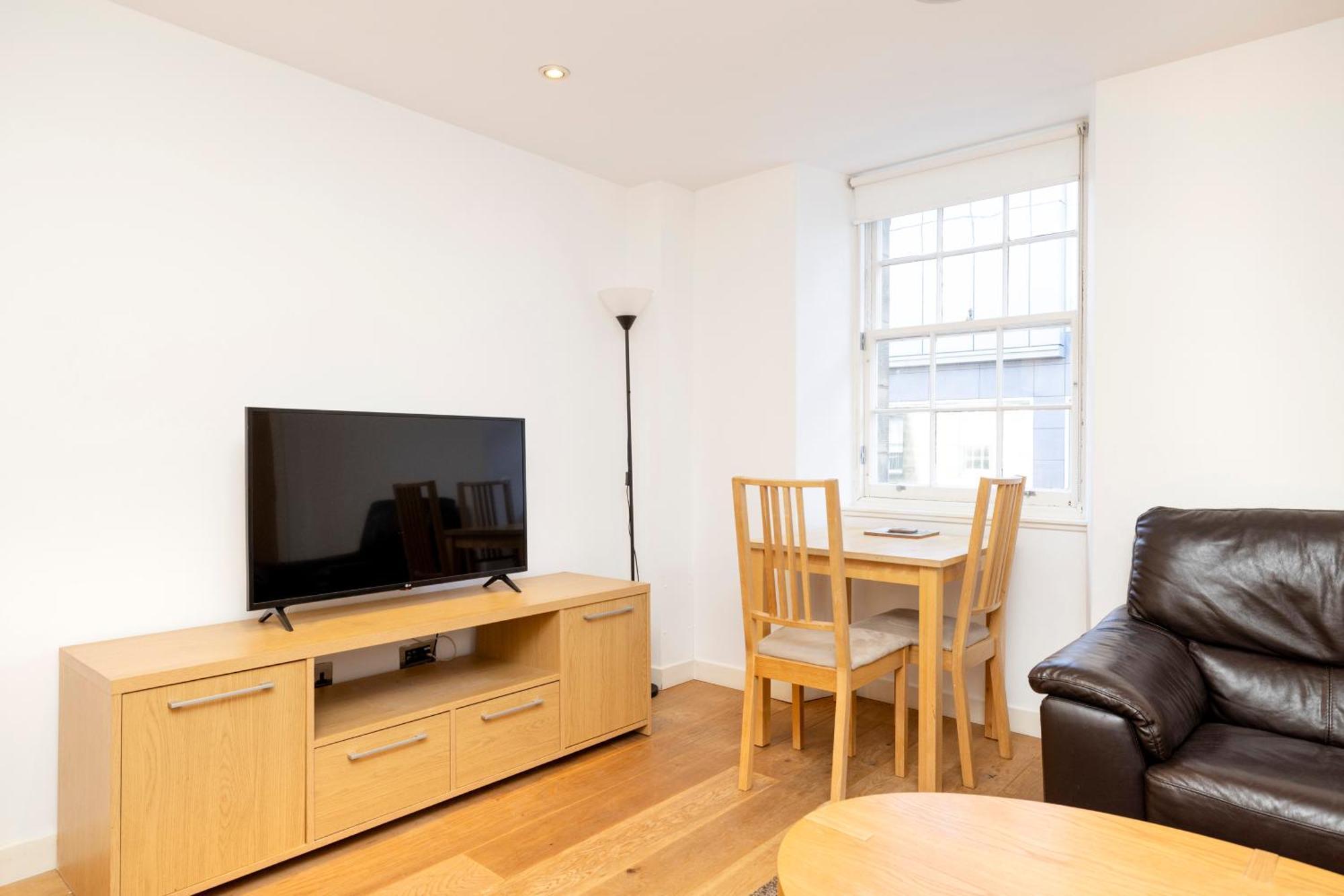 Apartamento Joivy Superb Flats In The Heart Of Edimburgo Exterior foto